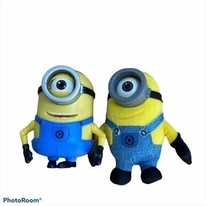 Despicable Me Plush & Plastic Moving Figure Minion
